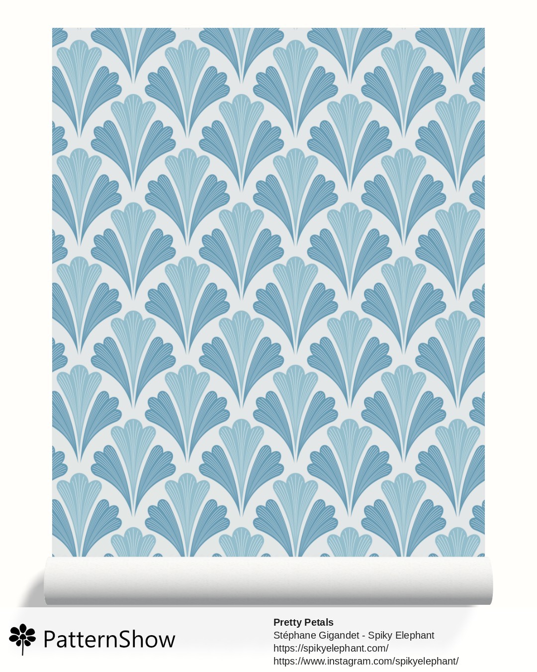 Pretty Petals wallpaper - Ocean Sky Baby Blue