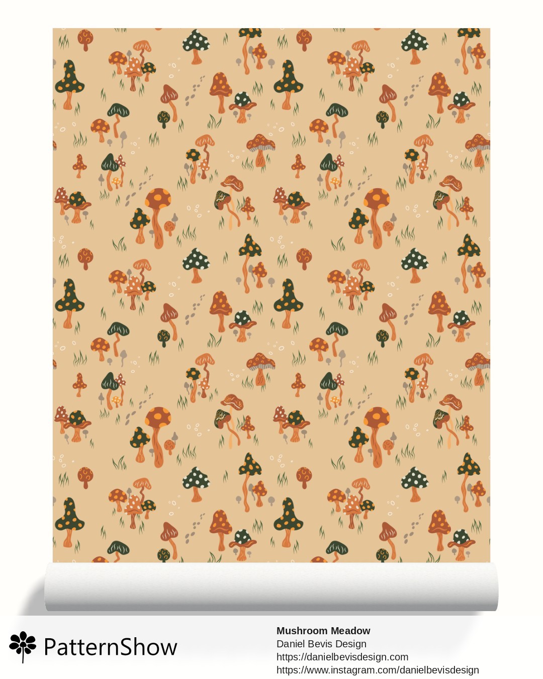 Mushroom Meadow wallpaper - Dawn Gold