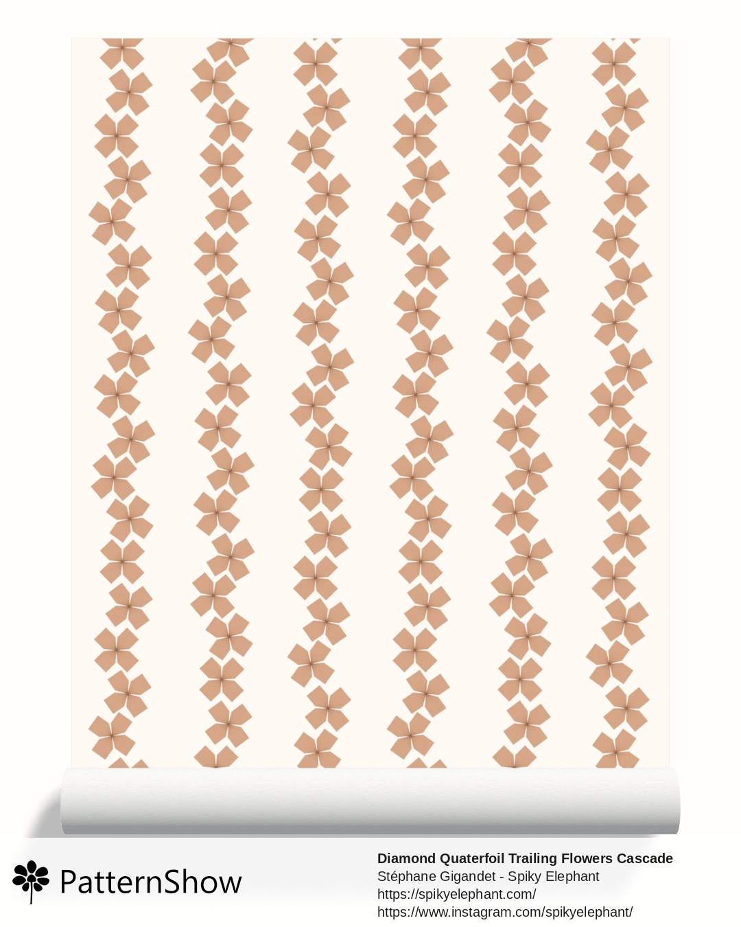 Diamond Quaterfoil Trailing Flowers Cascade wallpaper - diamond-quatrefoil-trailing-flowers-cascade.soft-terracotta-cream.3600x6200