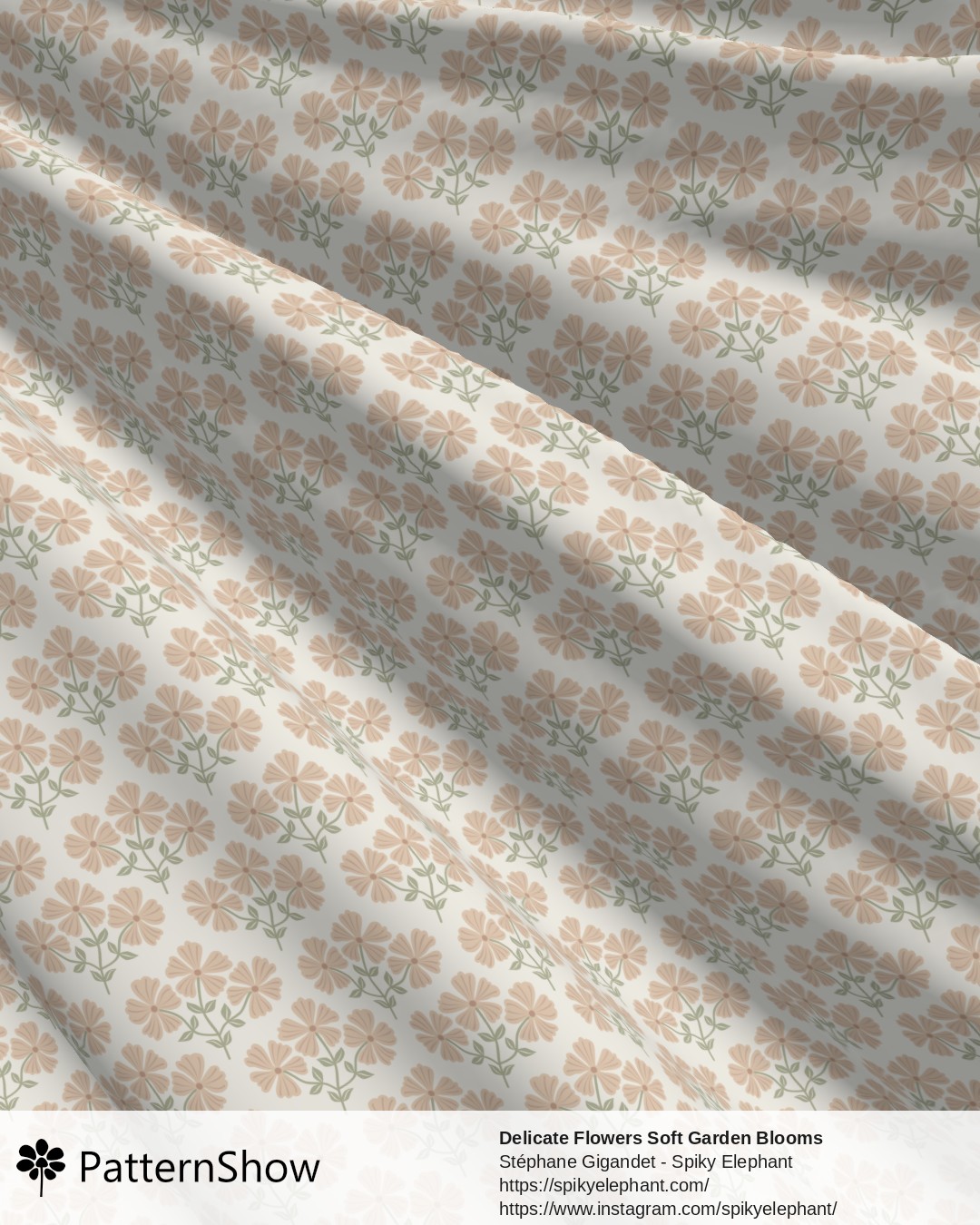 Delicate Flowers Soft Garden Blooms - Cozy Light Brown Tan Beige Cream
