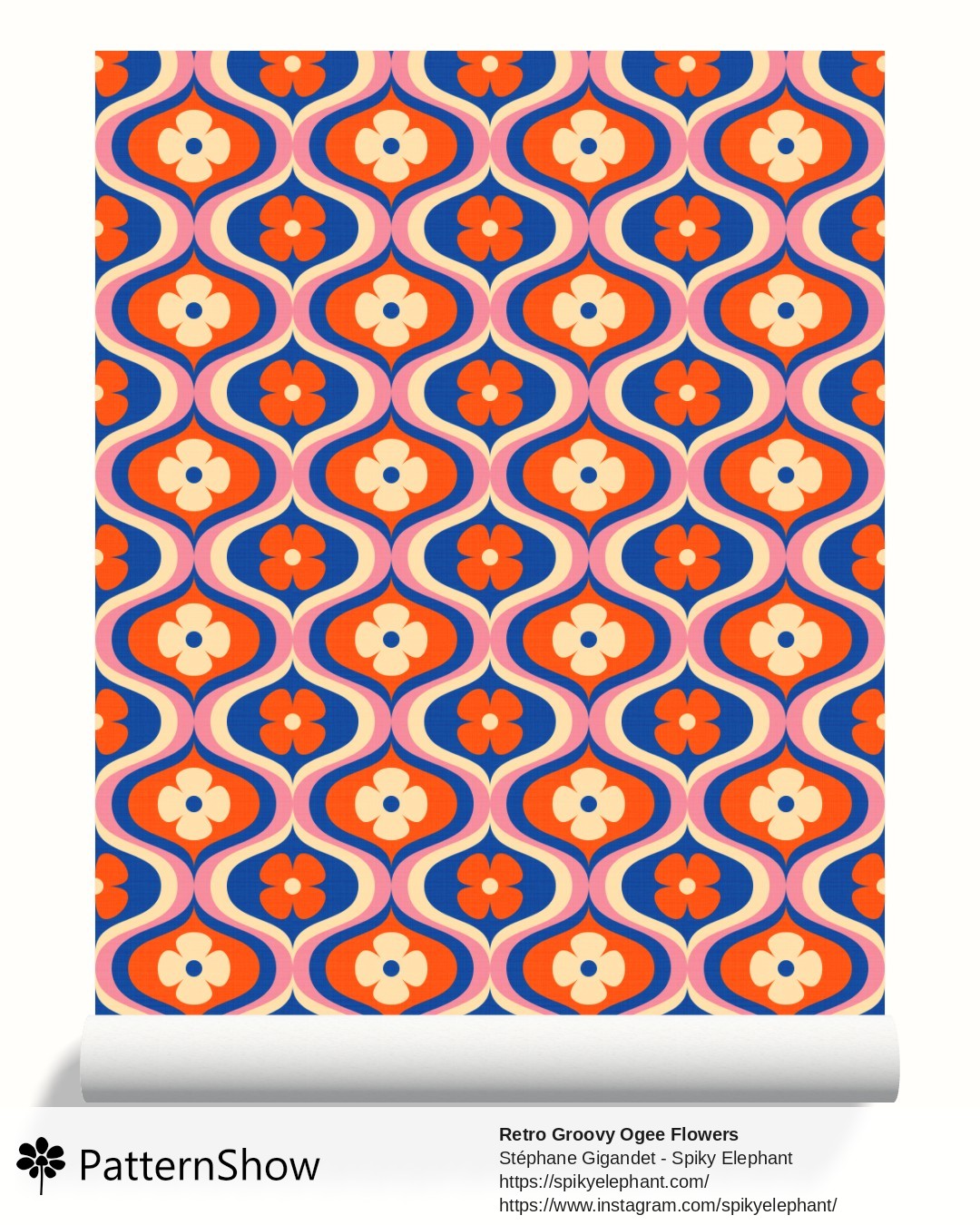 Retro Groovy Ogee Flowers wallpaper - Pink, Blue, Orange, Cream
