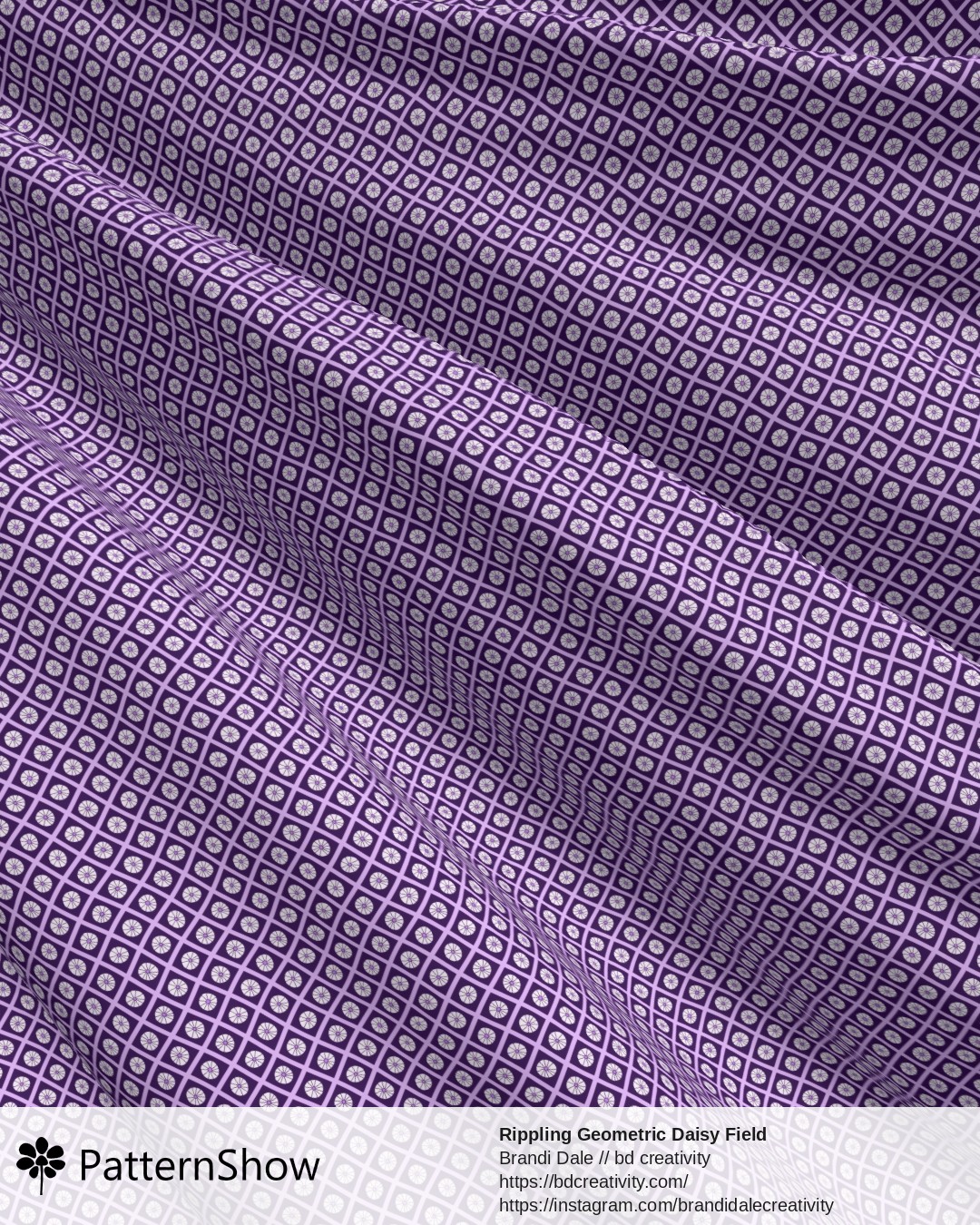 Rippling Geometric Daisy Field - Violet