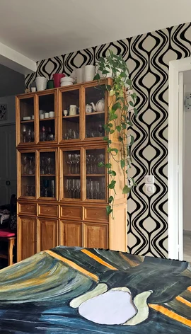 Mid Century Modern Living Room with Geometric Ogee Wallpaper